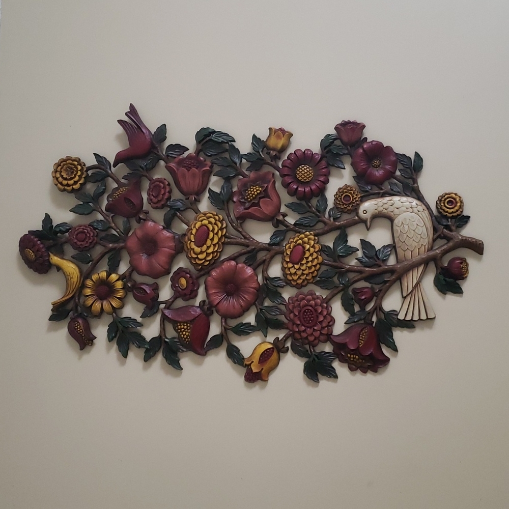 Vintage 1965 SYROCO Botanical Birds Wall Plaque